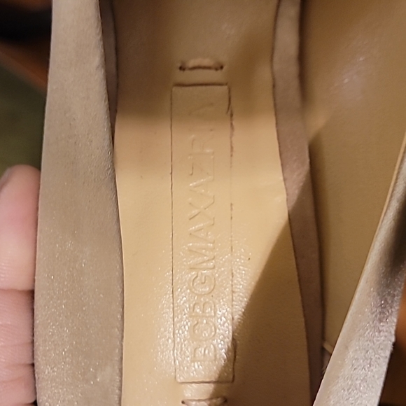Authentic BCBG Champagne Satin 3 in Heels. Size 6 - Picture 7 of 7